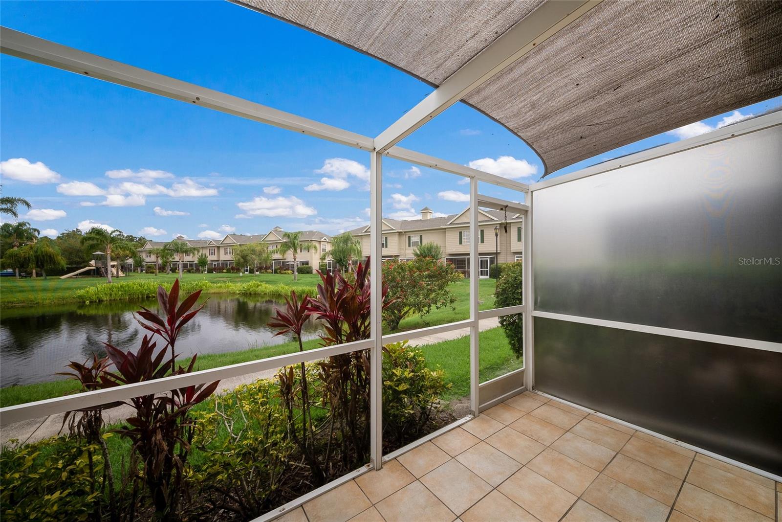 7633 PLANTATION CIR #7633