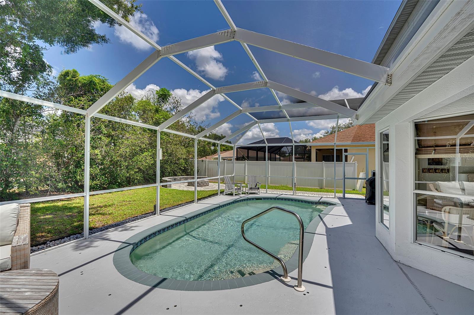 6409 FETTERBUSH LN