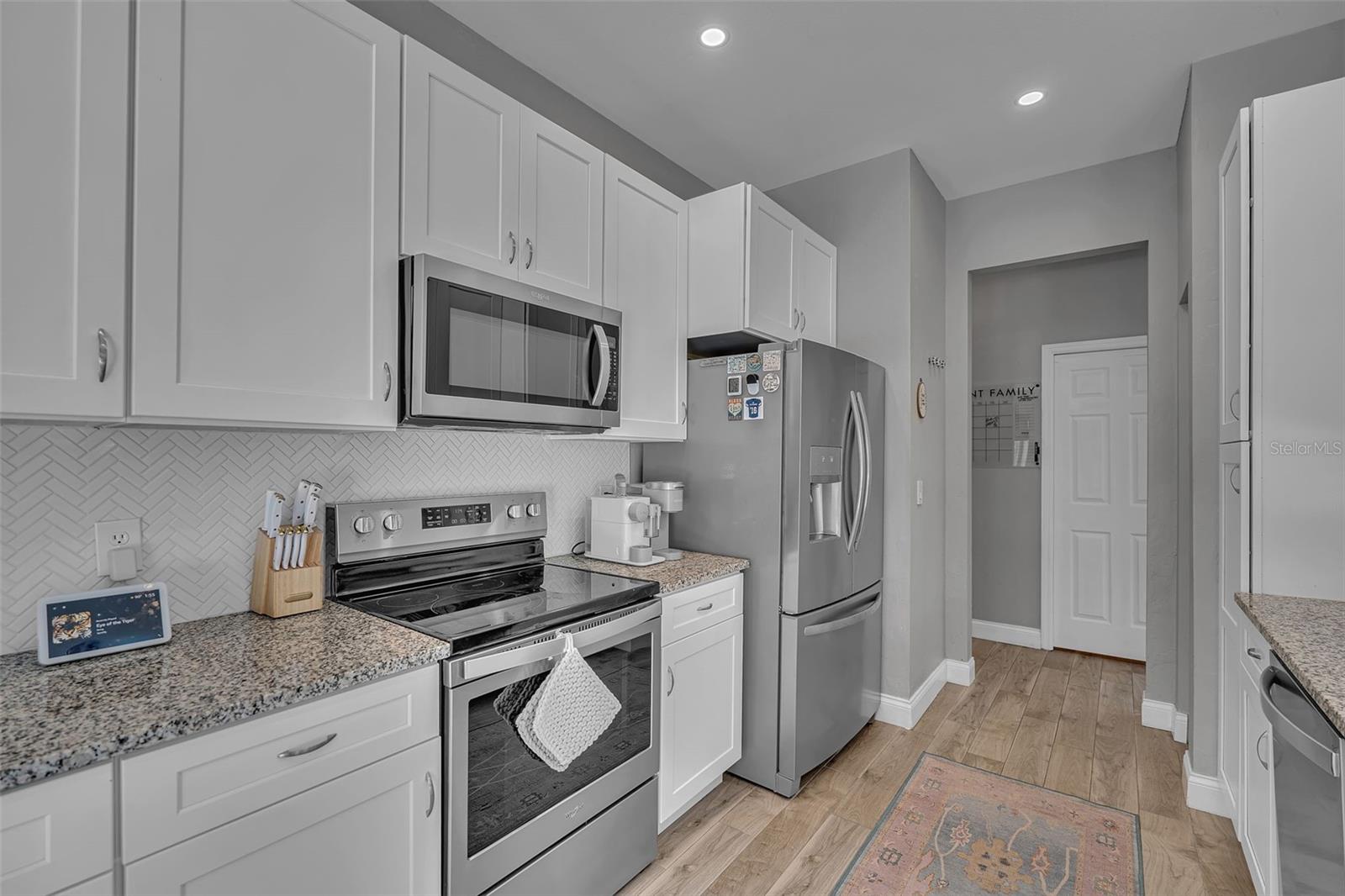 6409 FETTERBUSH LN