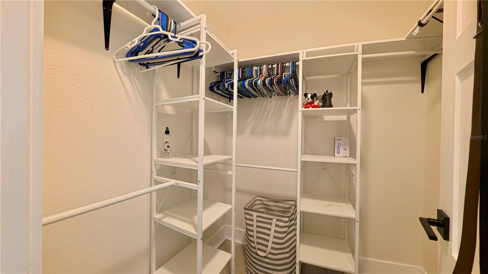 16948 CORNER HILL CT