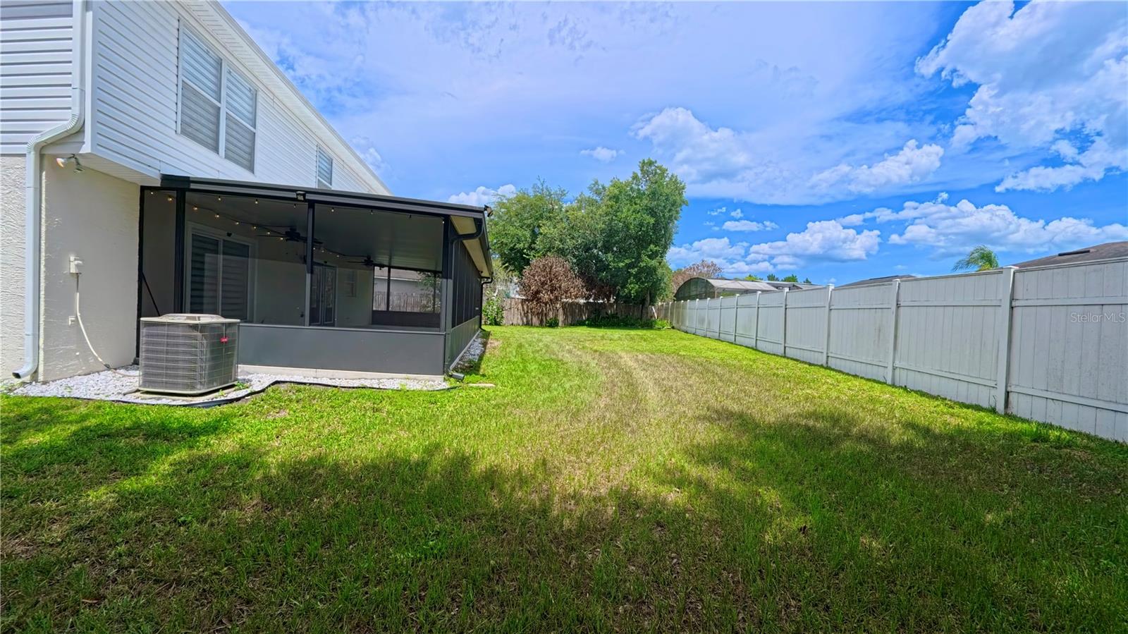 16948 CORNER HILL CT
