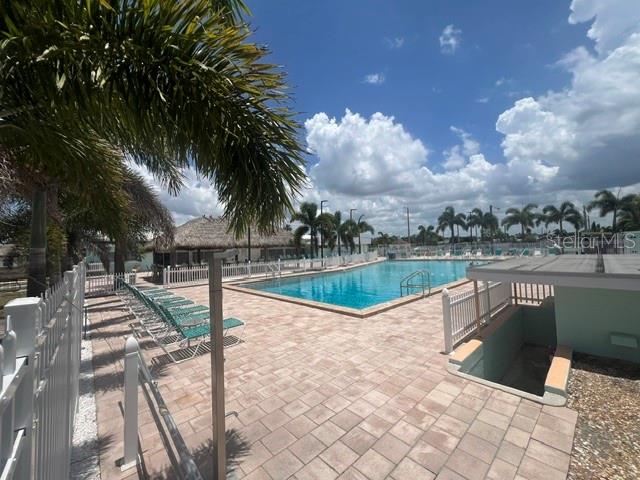 4906 SEA ISLAND AVE