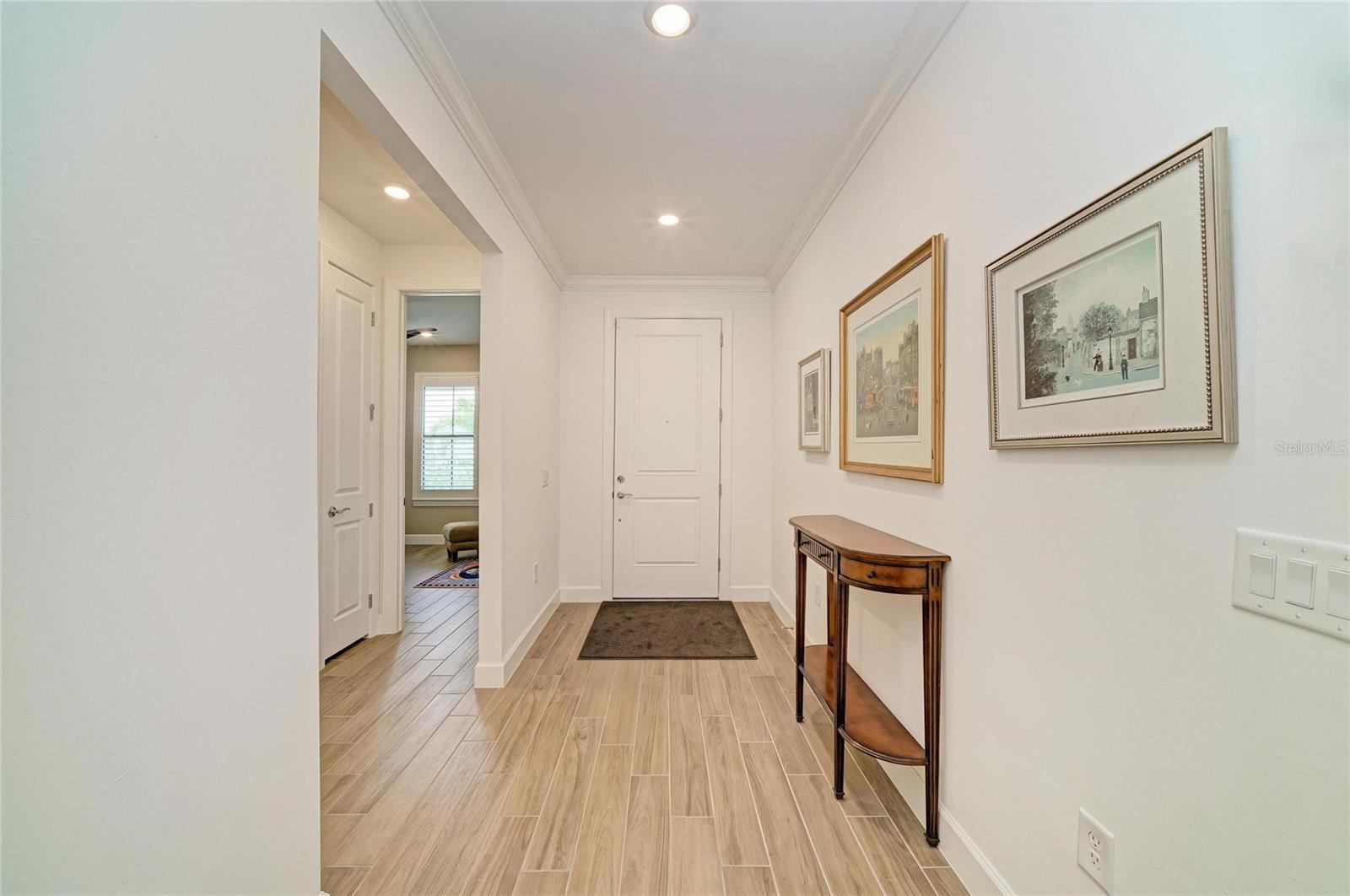 16341 HIDDEN OAK LOOP