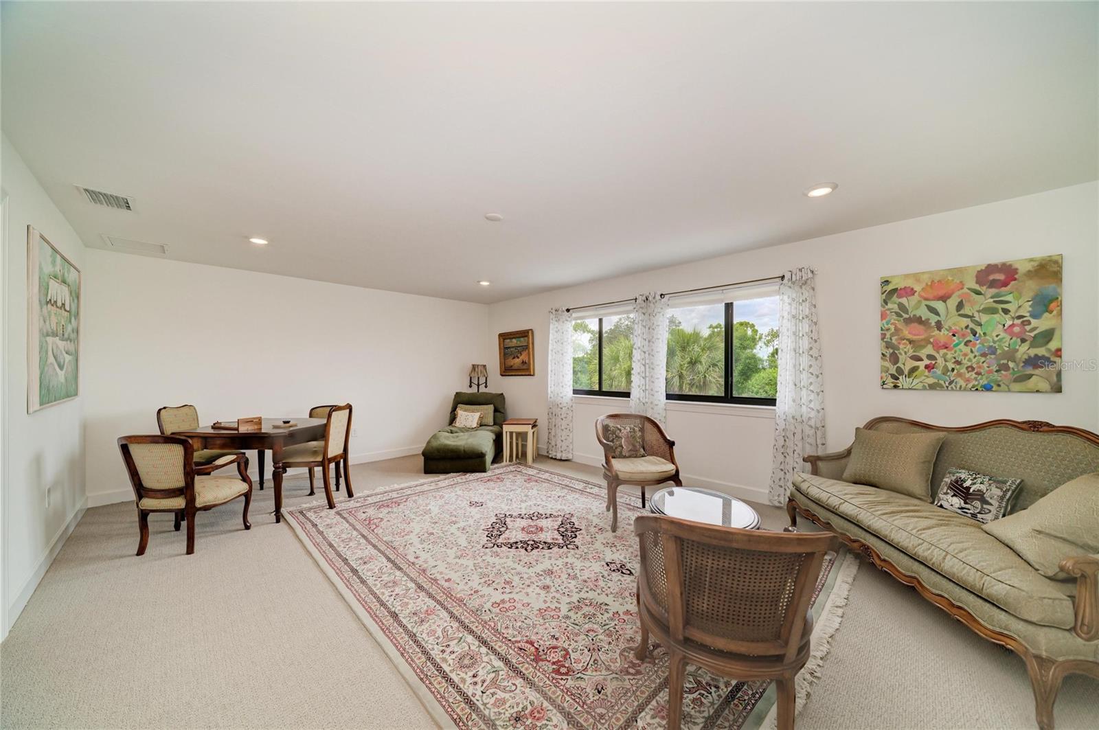 16341 HIDDEN OAK LOOP