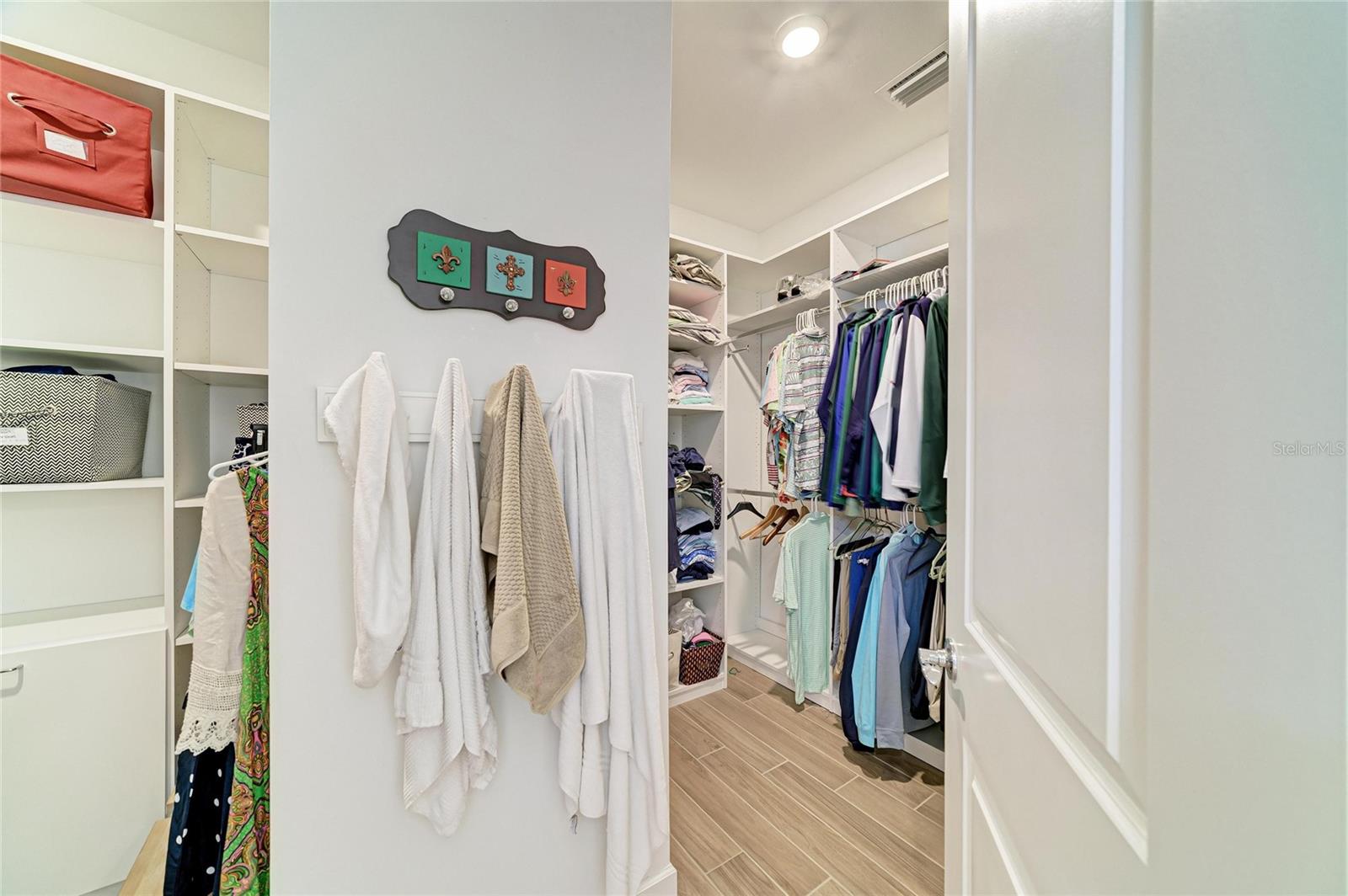 16341 HIDDEN OAK LOOP