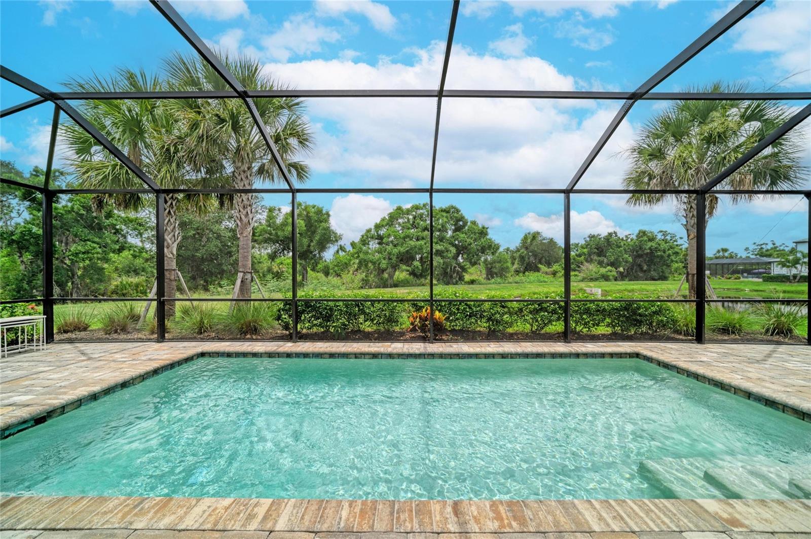 16341 HIDDEN OAK LOOP