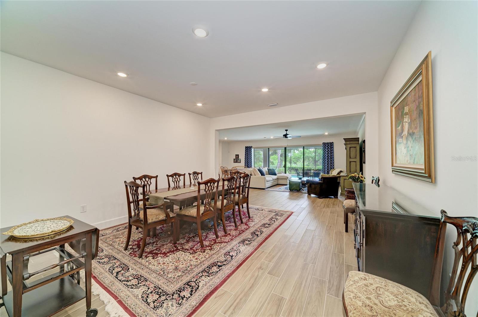 16341 HIDDEN OAK LOOP