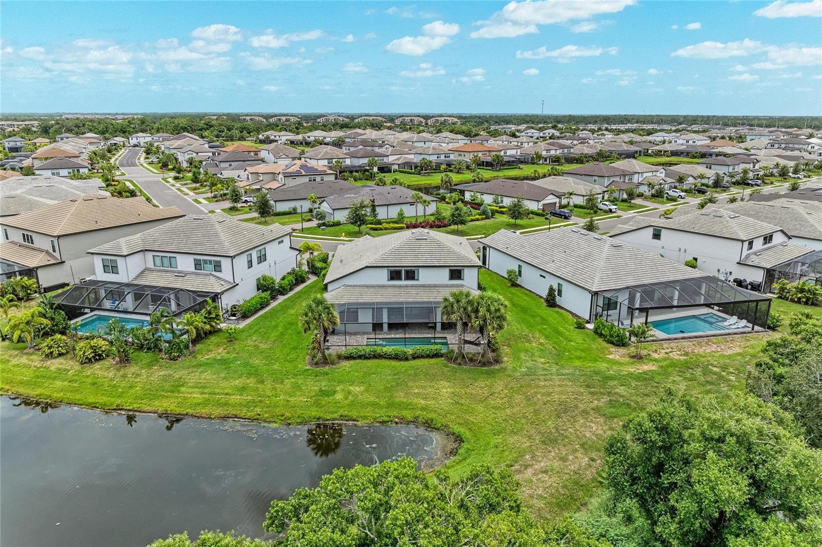16341 HIDDEN OAK LOOP
