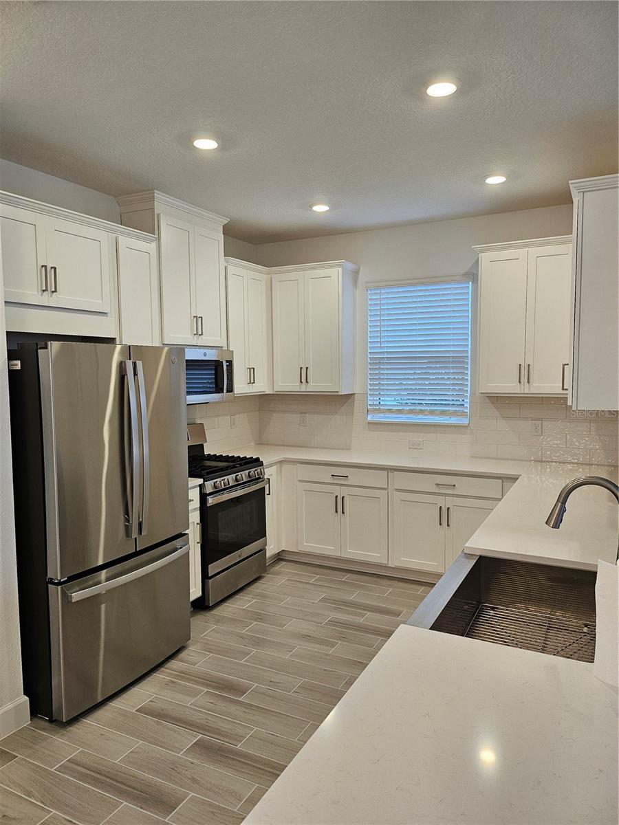 10057 MORNING MIST LN