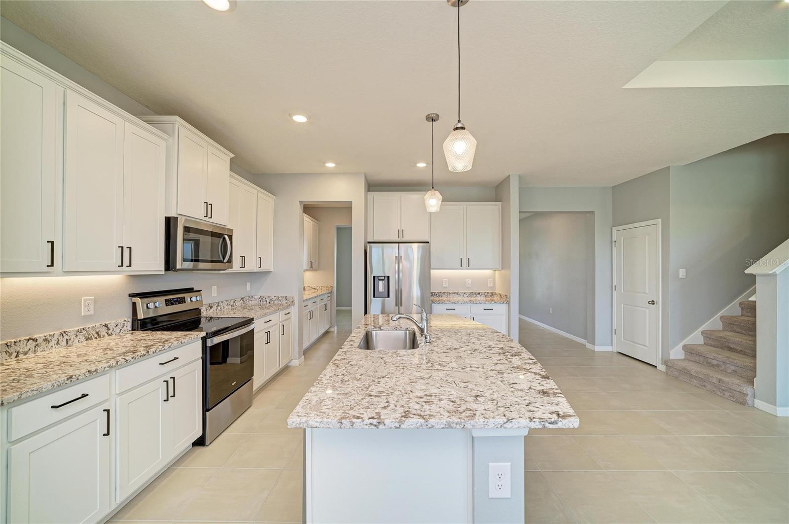 2230 MARSH HARBOUR LOOP