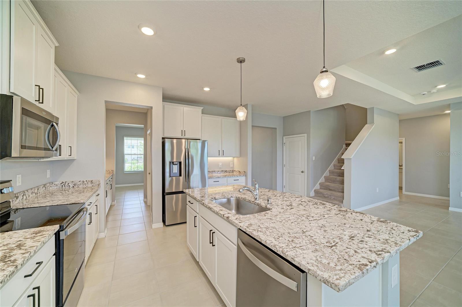 2230 MARSH HARBOUR LOOP
