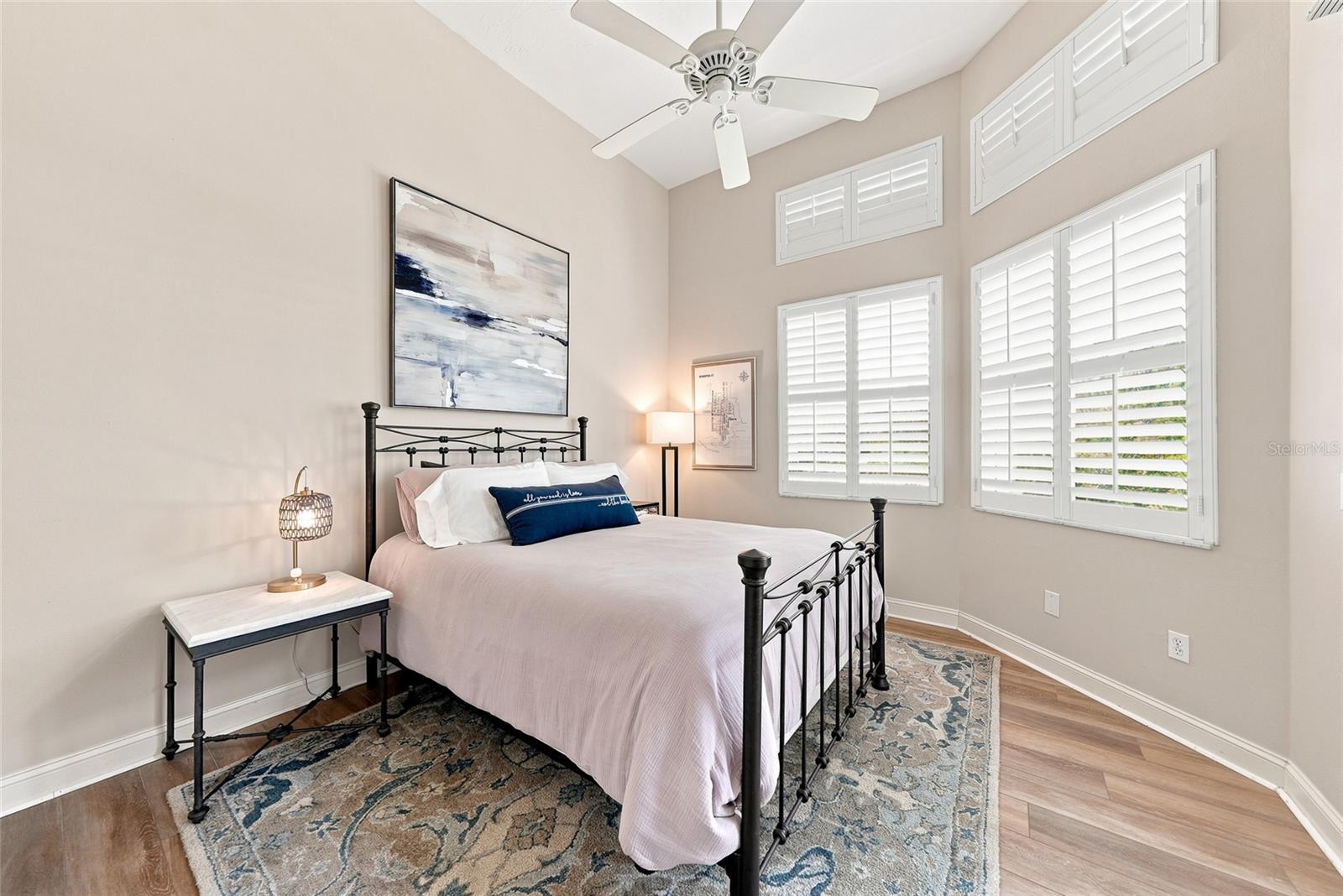 3526 FAIR OAKS LANE