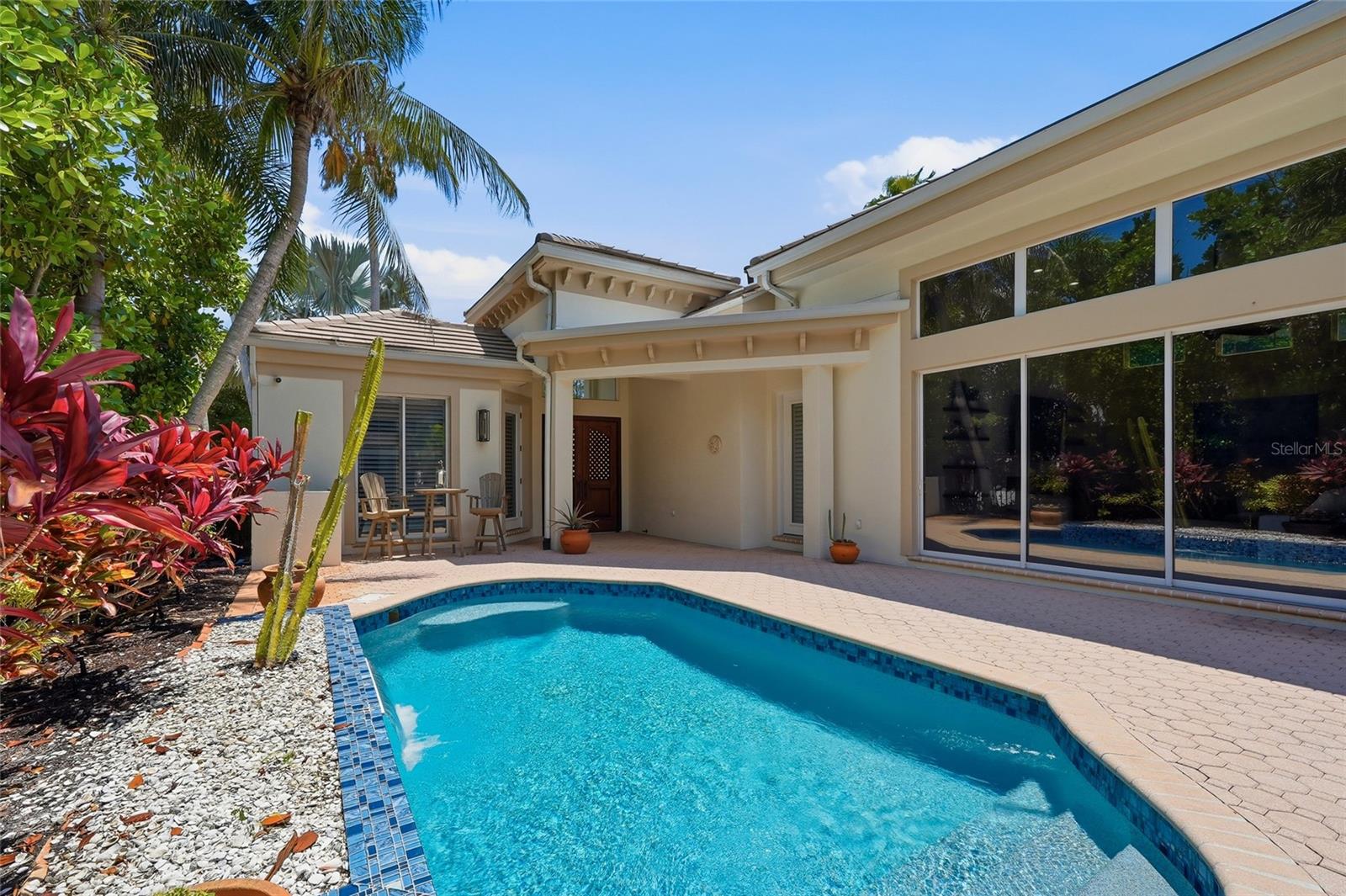 3526 FAIR OAKS LANE