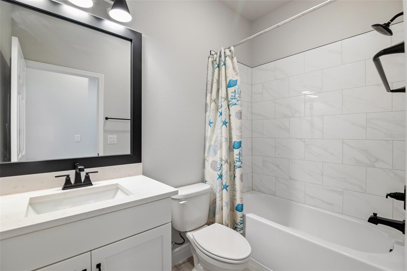 11832 CATAWBA CV
