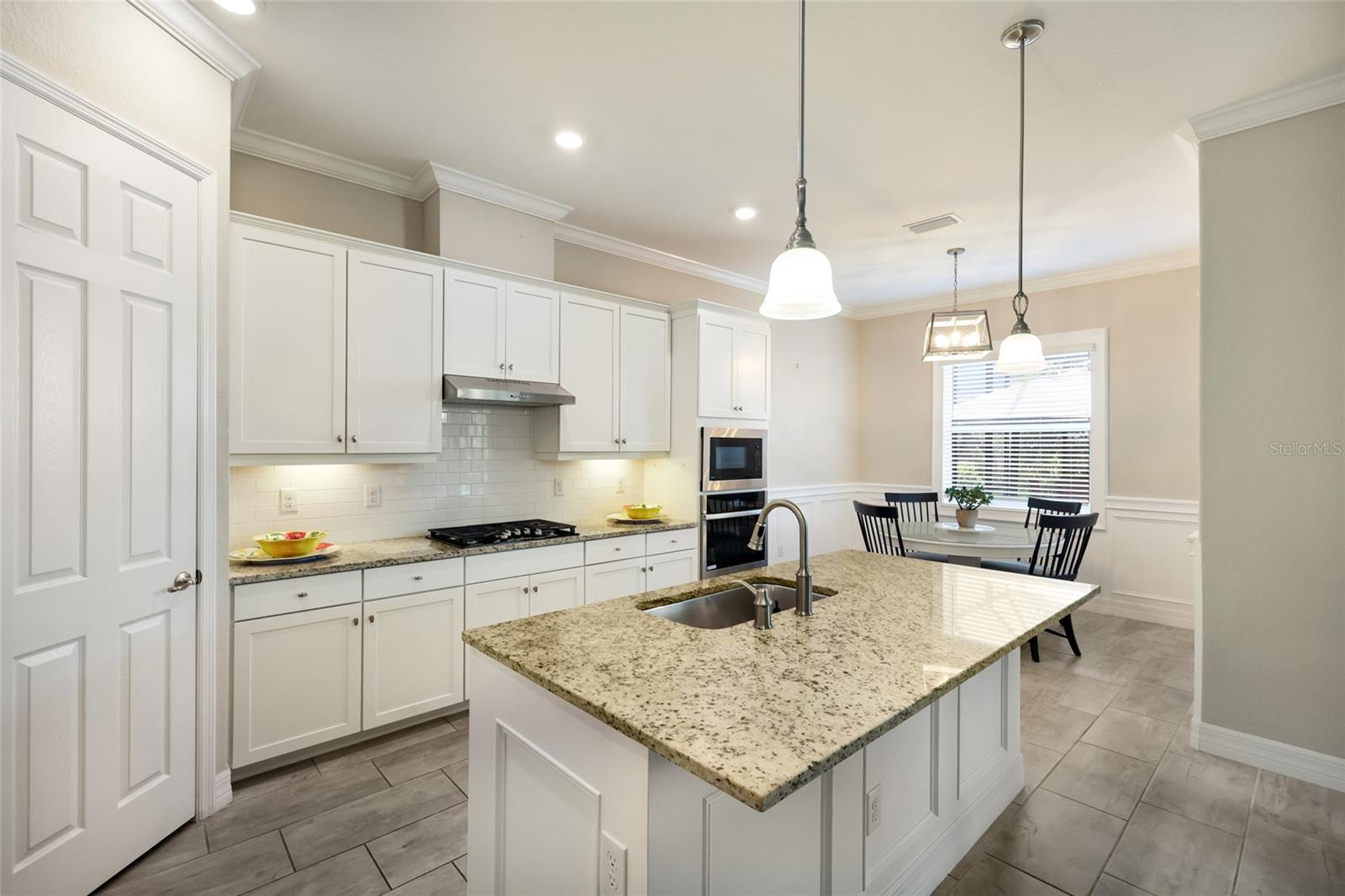12120 GANNETT PL