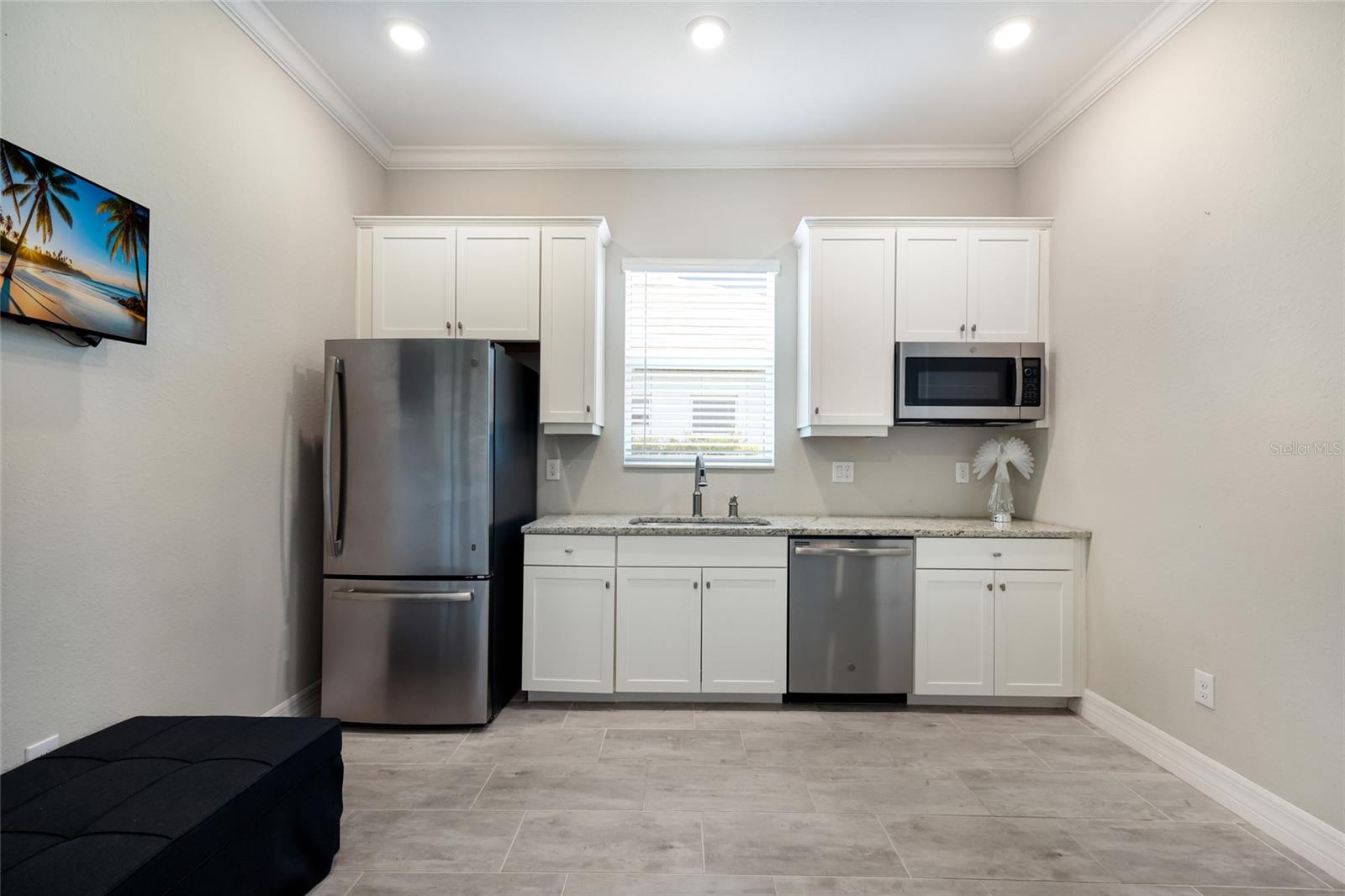 12120 GANNETT PL