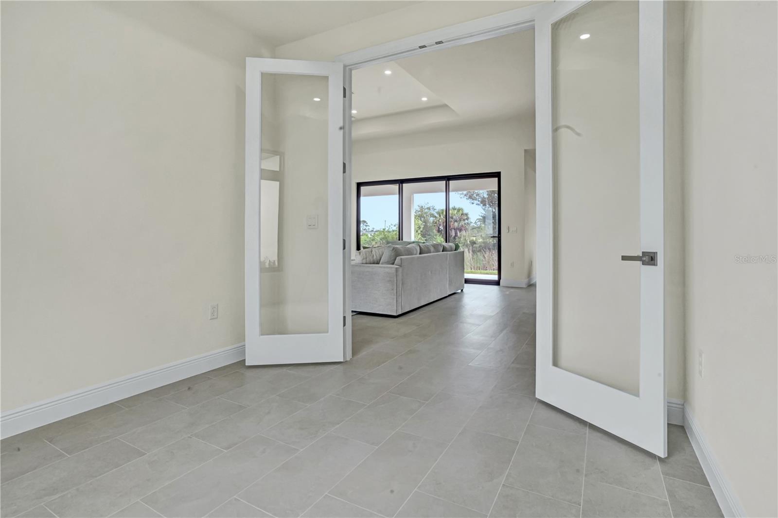1239 NW 24TH TER