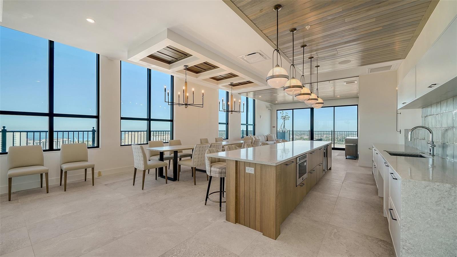 33 S PALM AVE #904