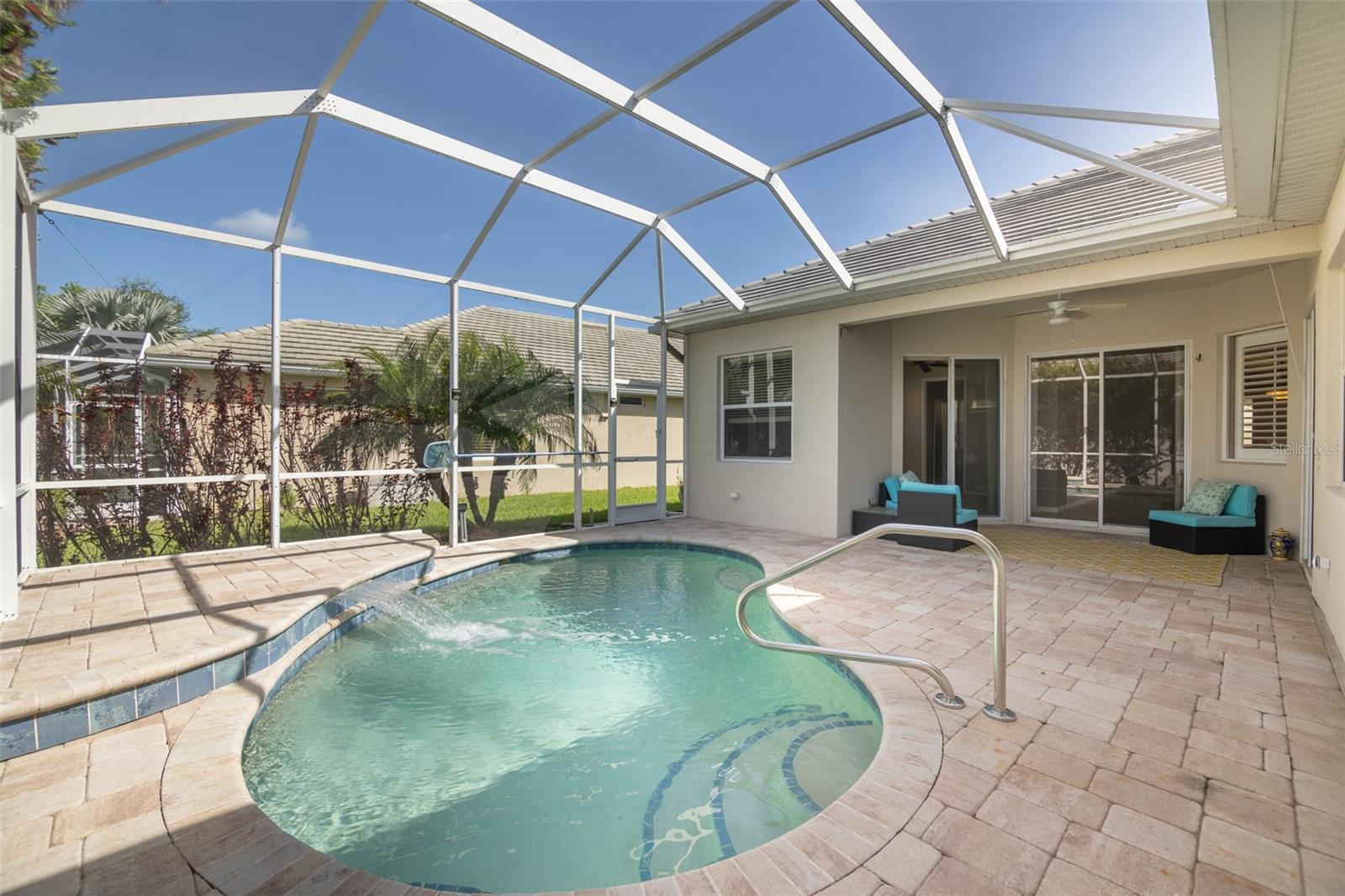 12150 MAPLE RIDGE DR