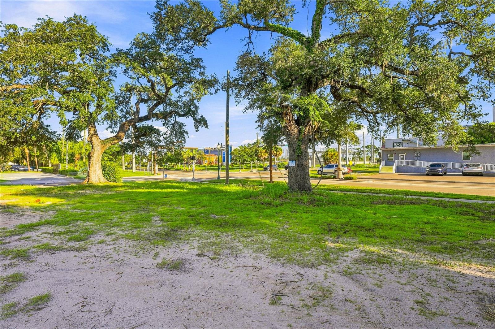918 ORANGE AVE