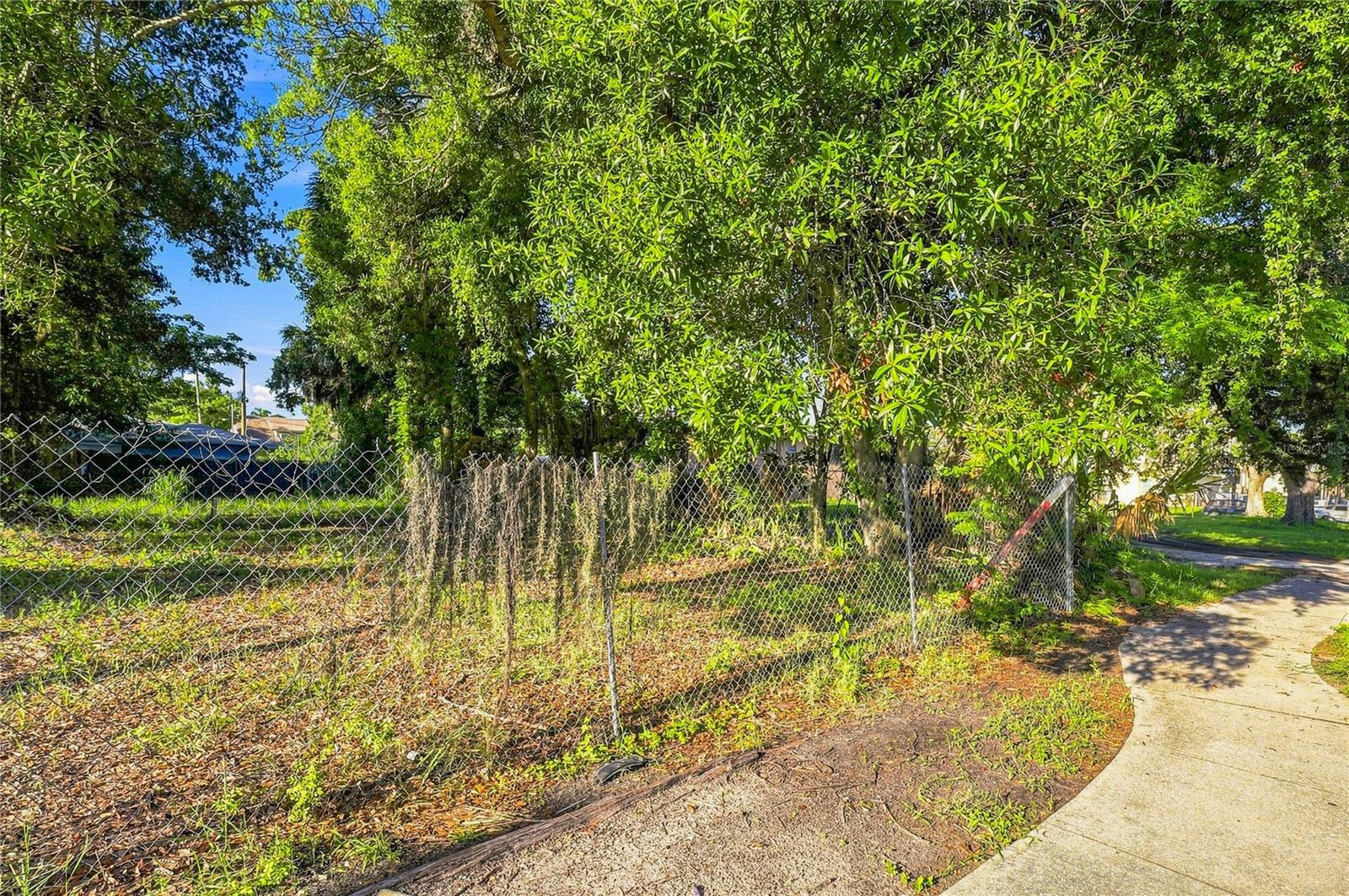918 ORANGE AVE