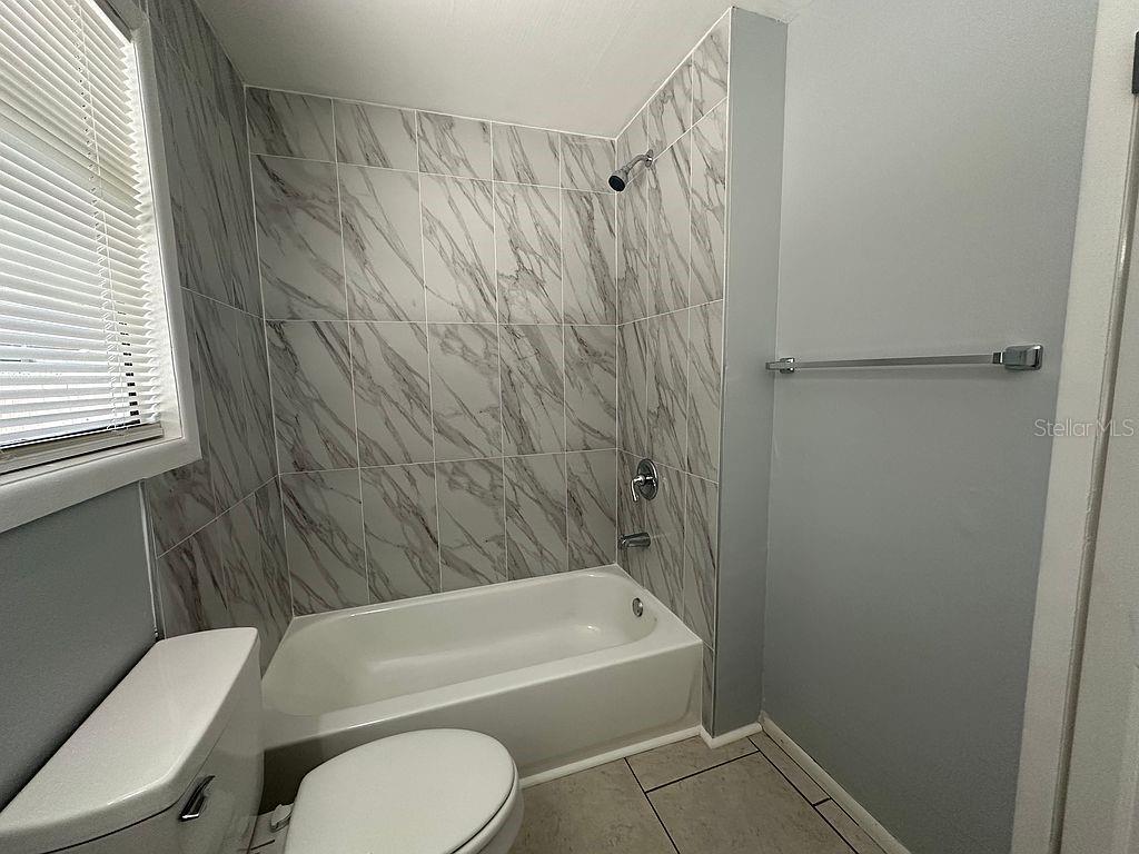 2404 52ND AVENUE DR W #1 & 2