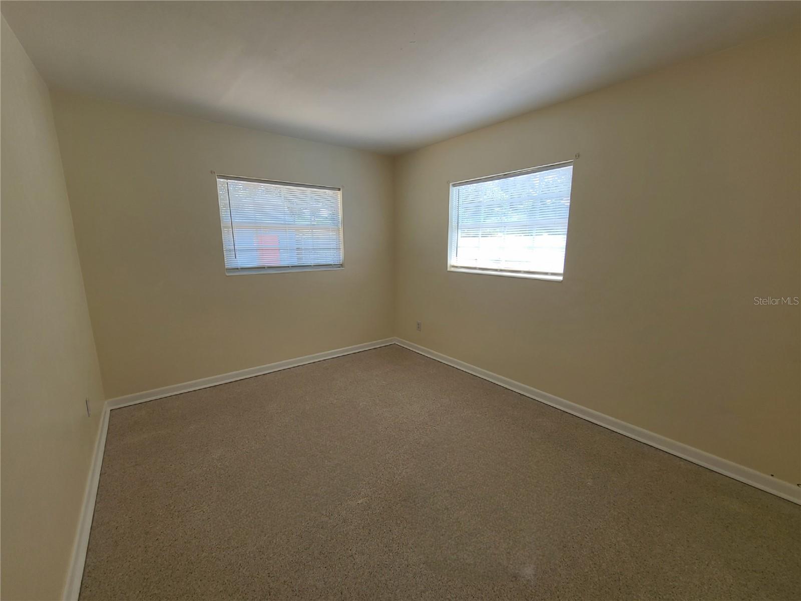 5000 35TH AVE N