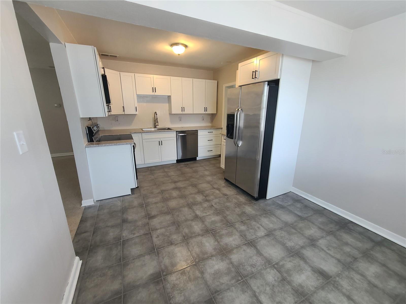 5000 35TH AVE N
