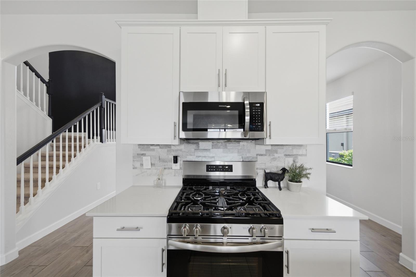 14988 SERENE SHORES LOOP