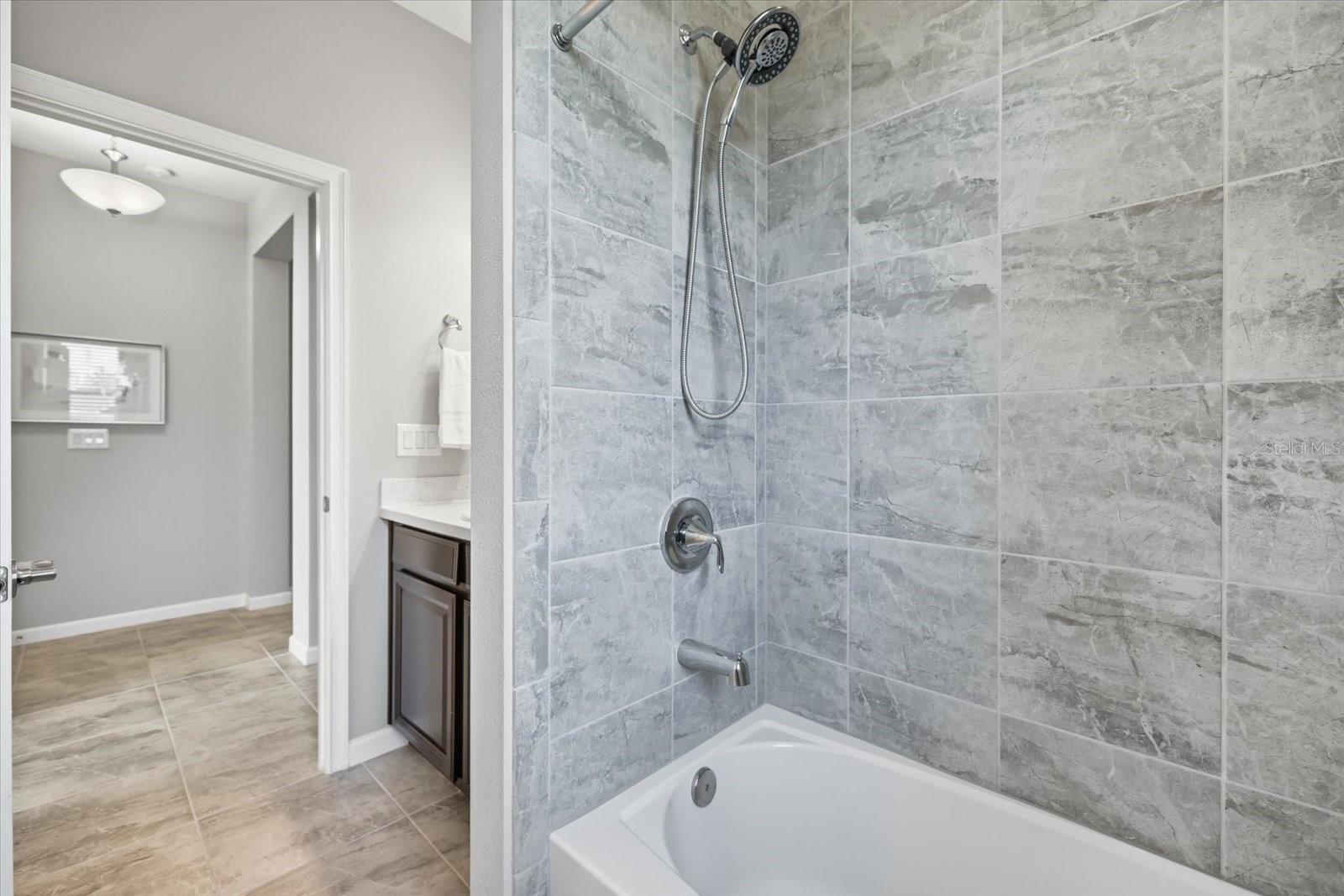 11243 SPRING GATE TRL