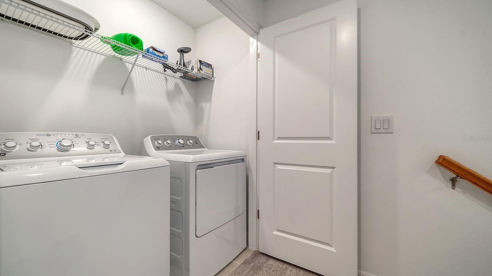 9068 DRIVEN SNOW ST