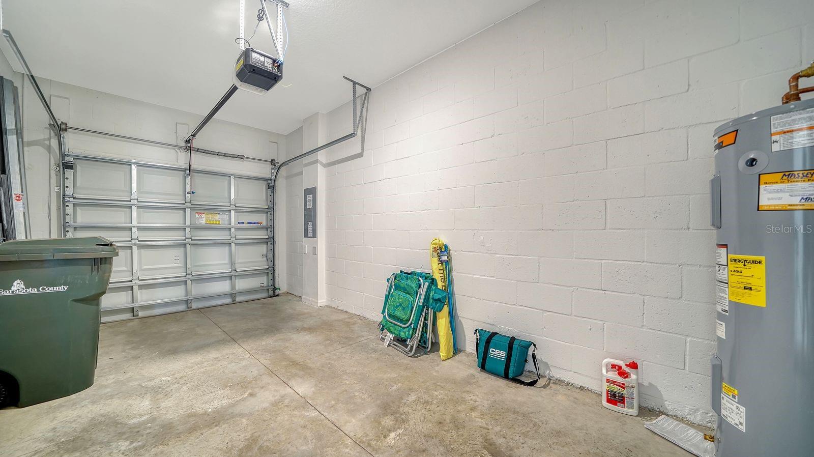 9068 DRIVEN SNOW ST