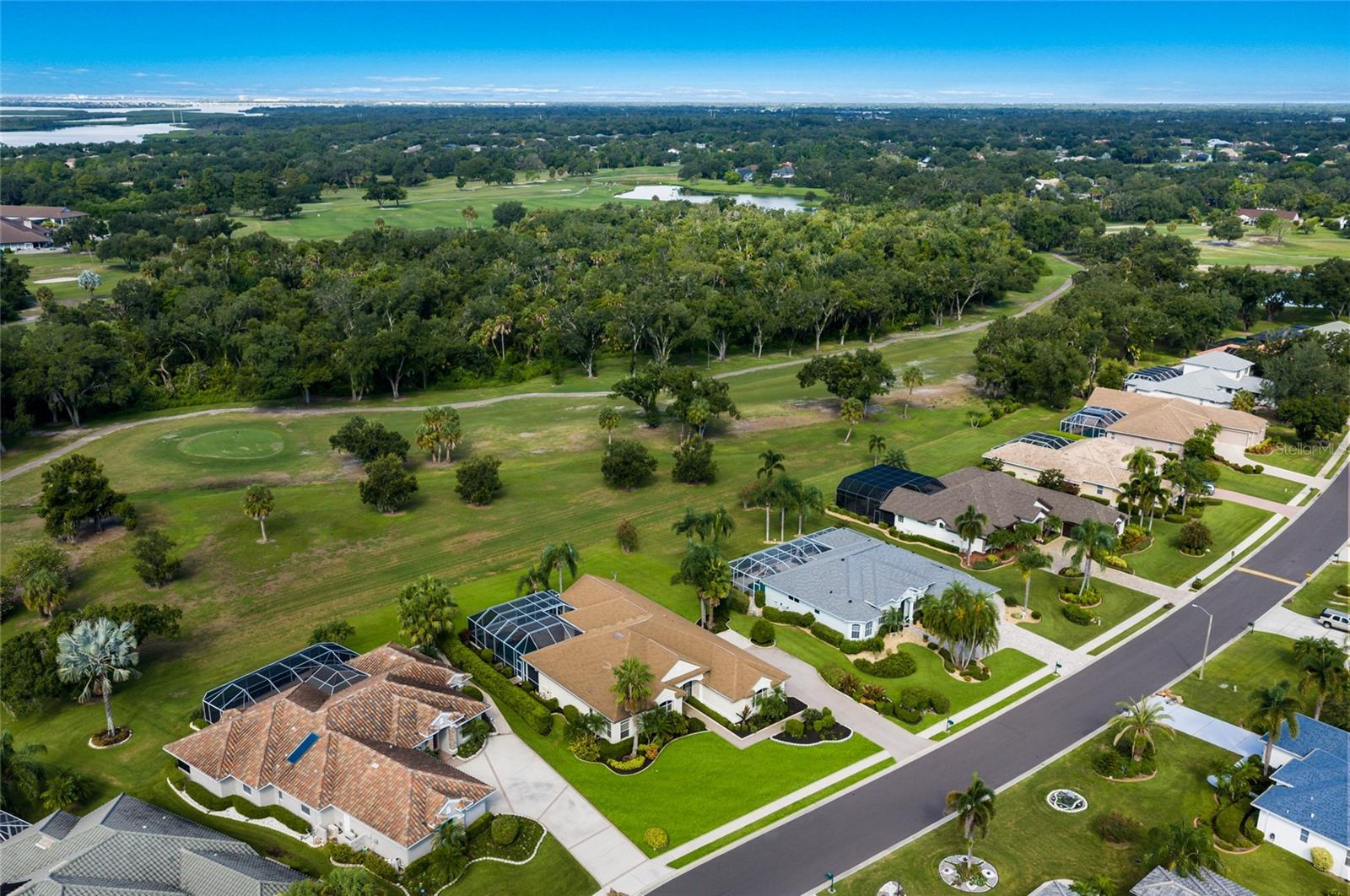 2701 LITTLE COUNTRY RD