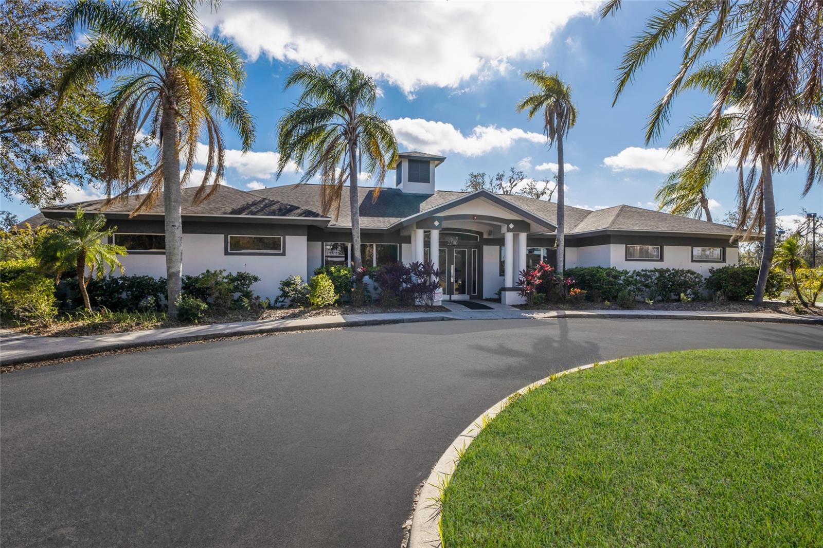 2701 LITTLE COUNTRY RD