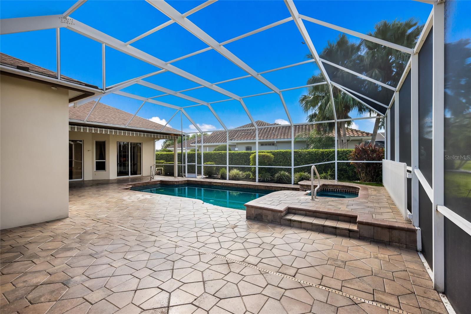 2701 LITTLE COUNTRY RD