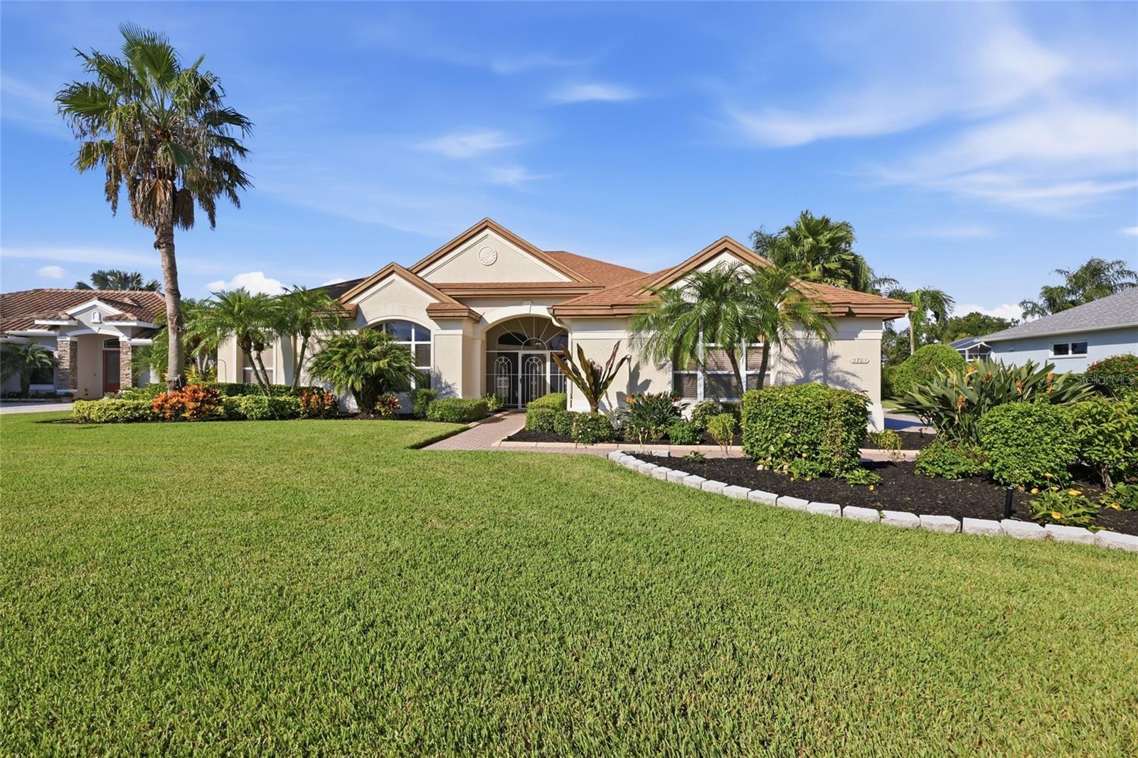 2701 LITTLE COUNTRY RD