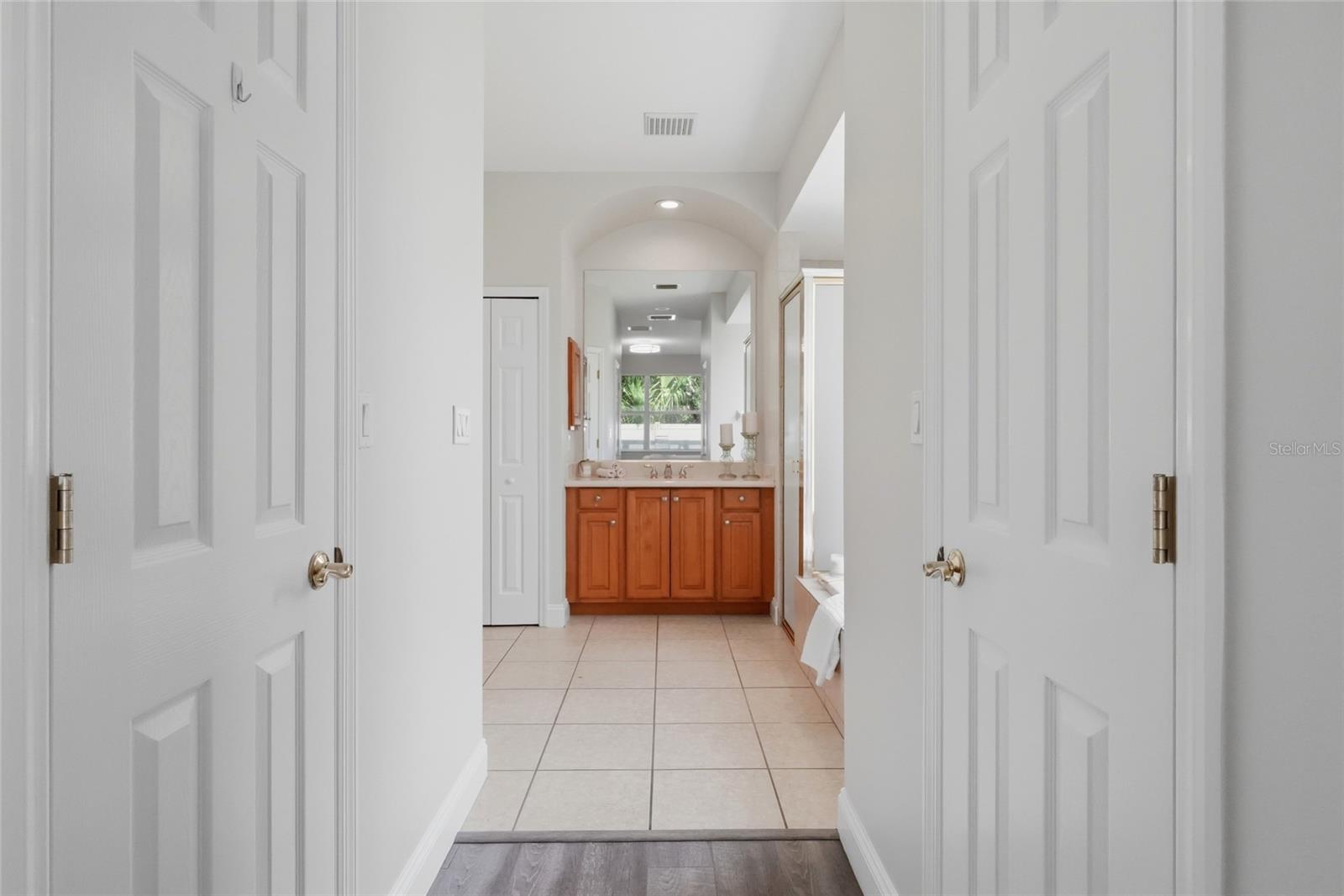 7019 OWLS NEST TER