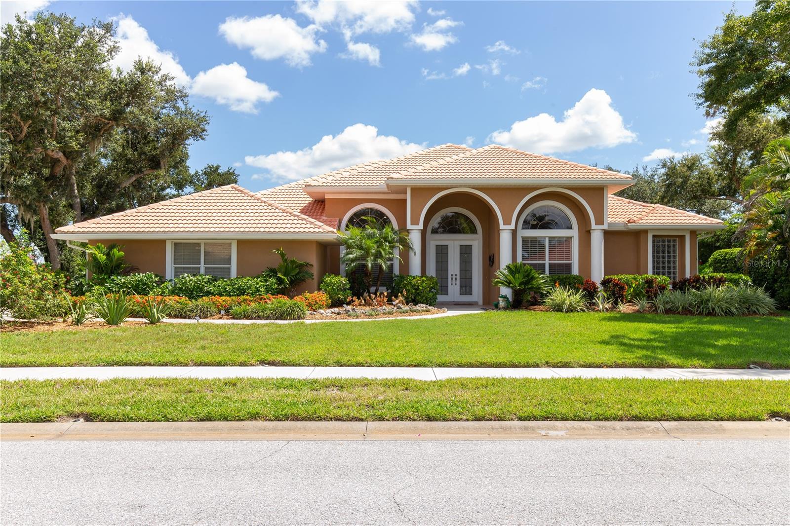 8437 EAGLE PRESERVE WAY