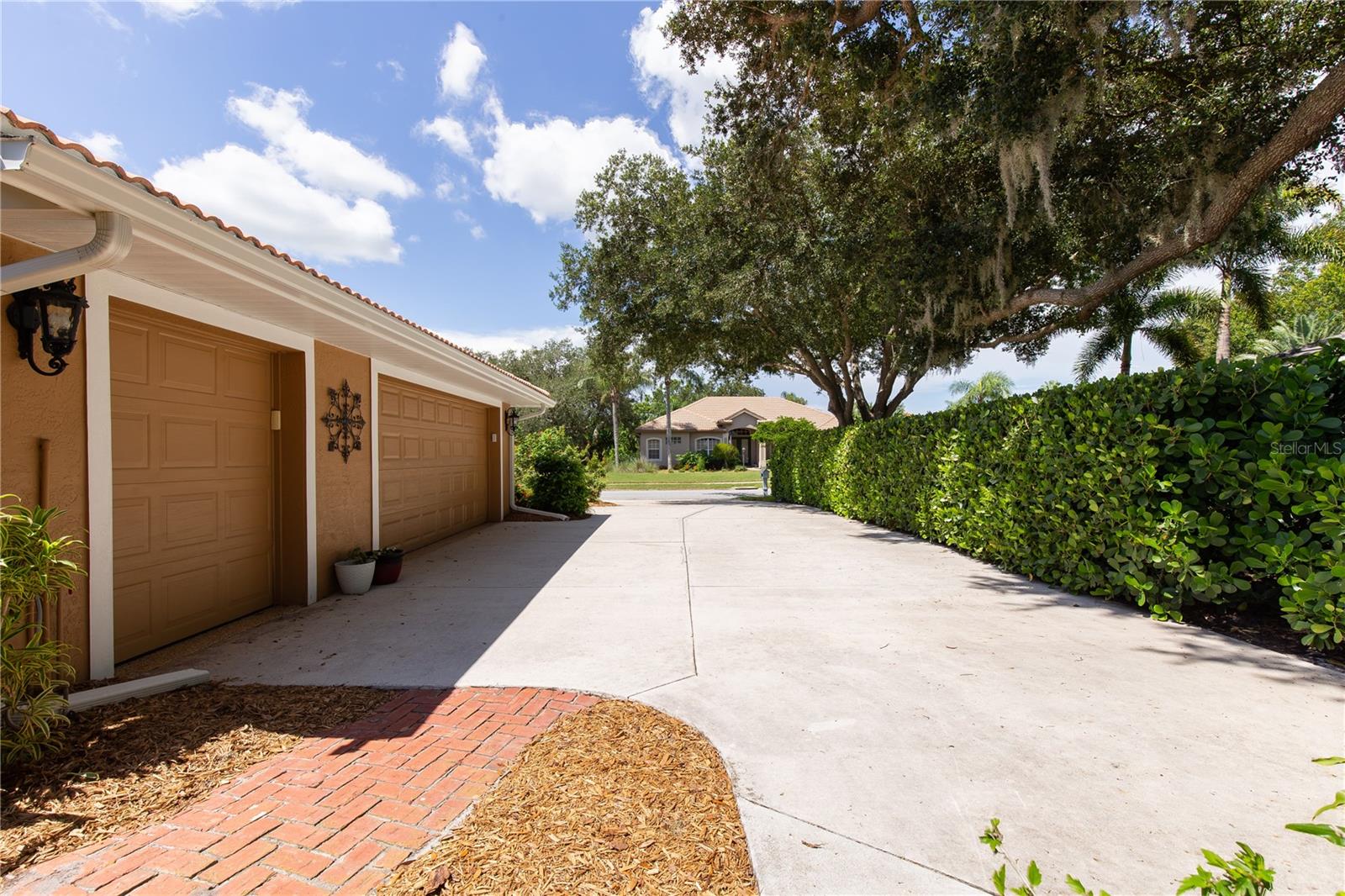 8437 EAGLE PRESERVE WAY