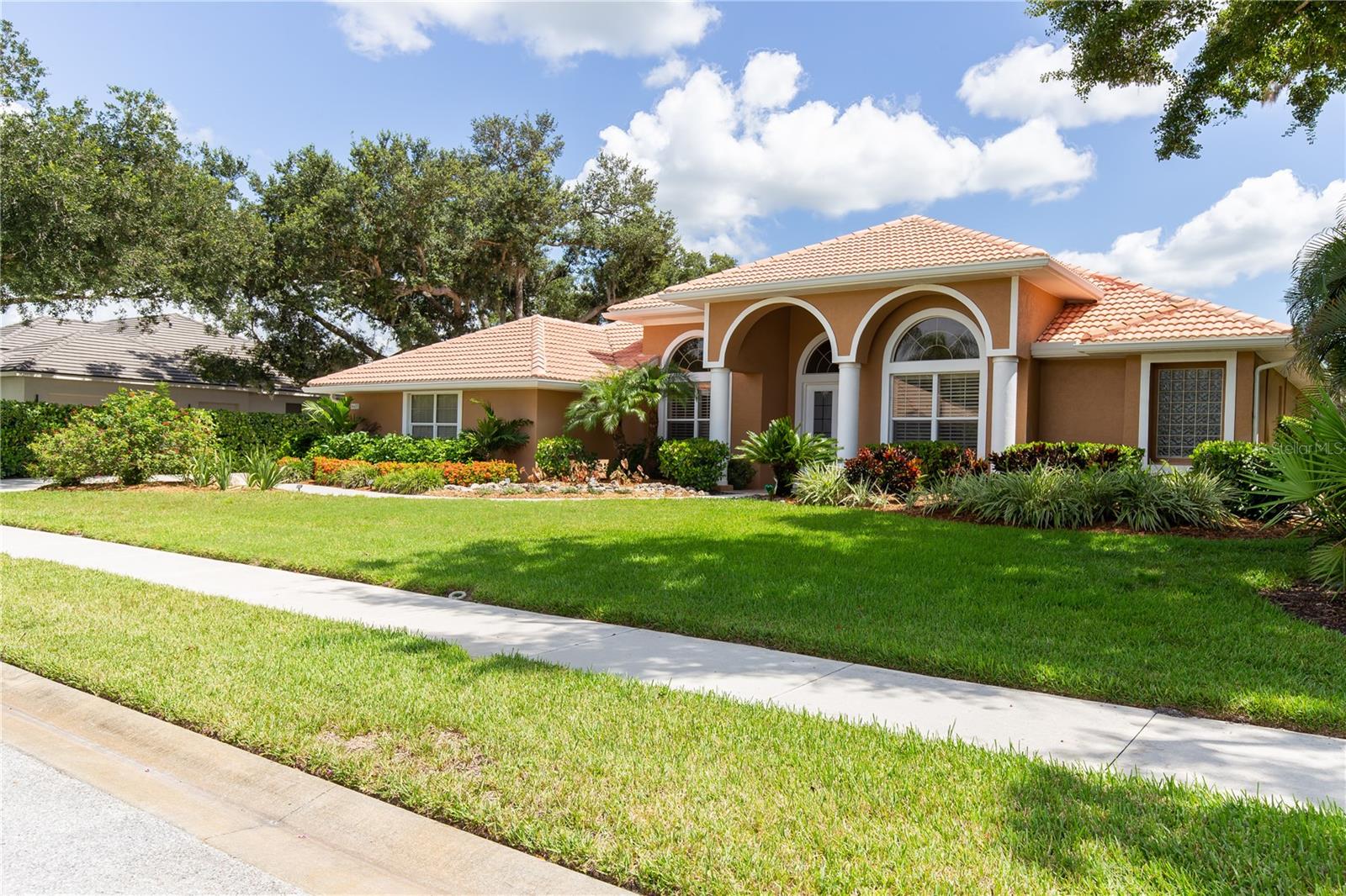 8437 EAGLE PRESERVE WAY