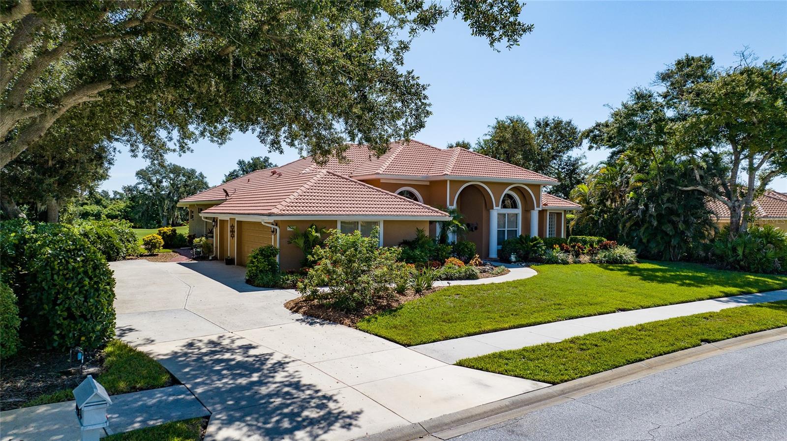 8437 EAGLE PRESERVE WAY