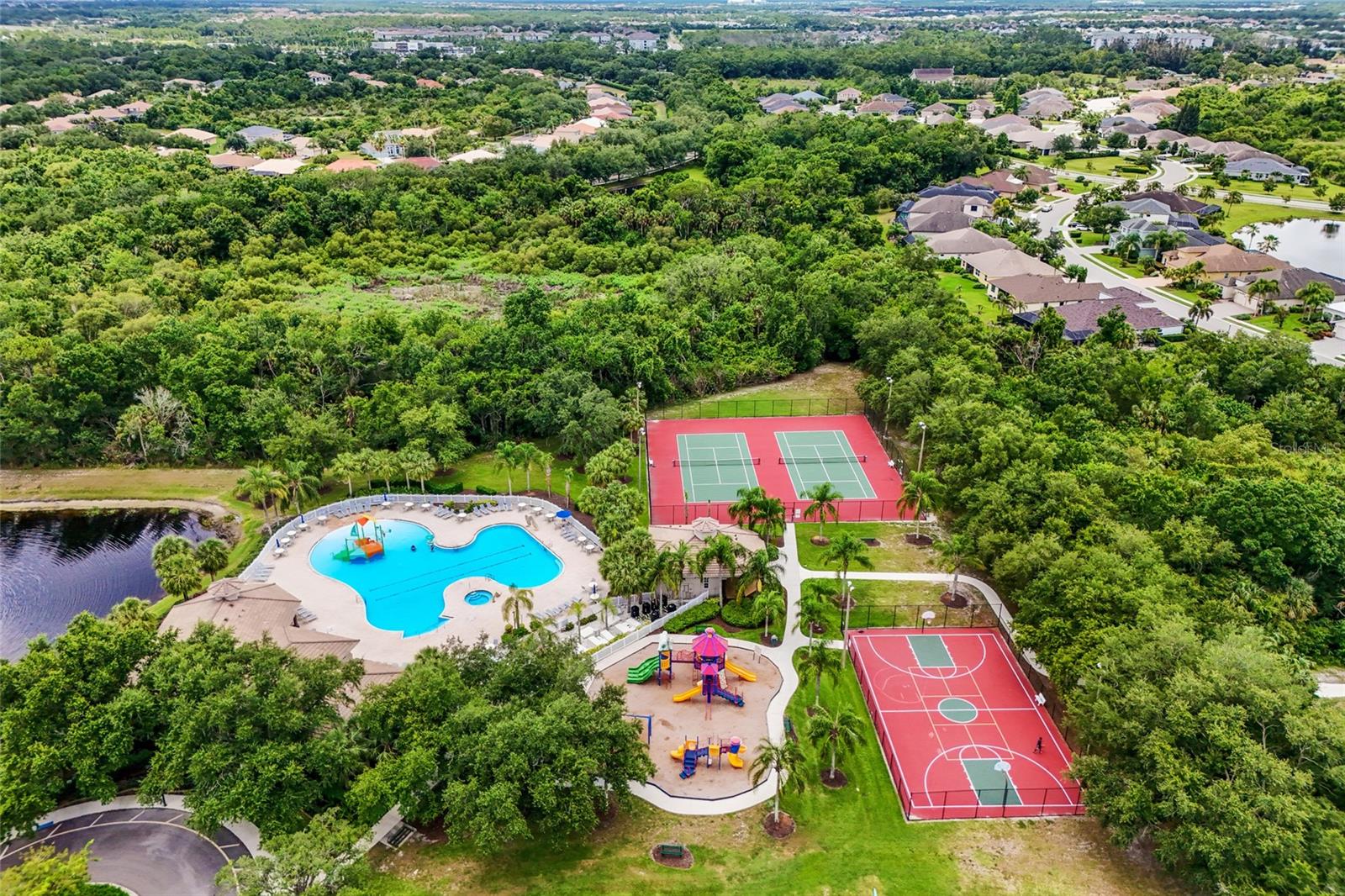 248 DAHLIA CT