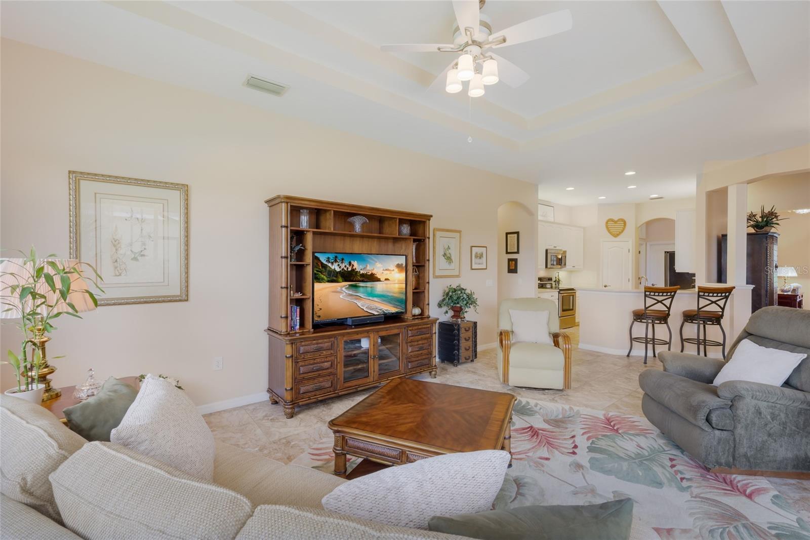 248 DAHLIA CT