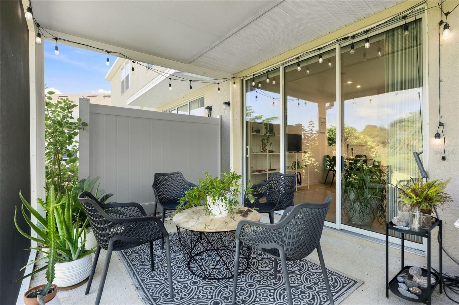 8605 LUNAR SKYE ST