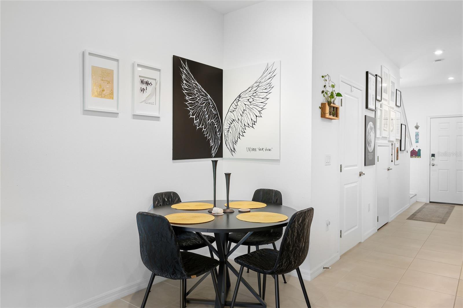 8605 LUNAR SKYE ST