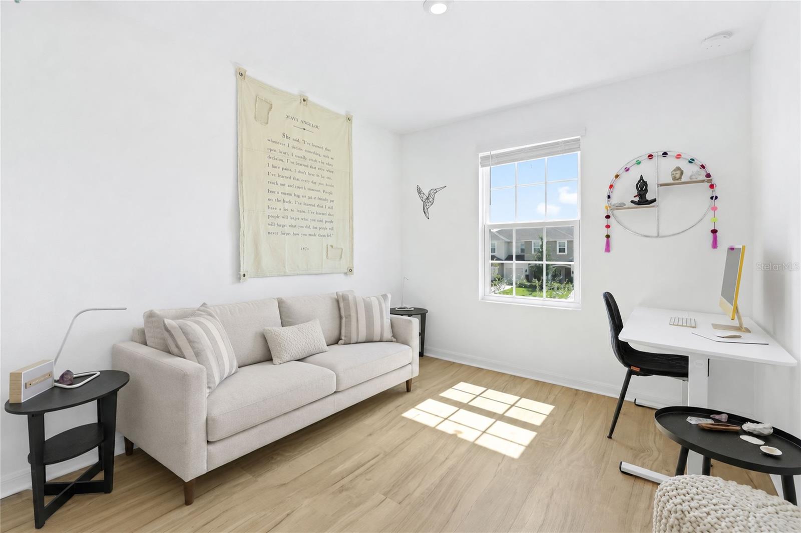 8605 LUNAR SKYE ST