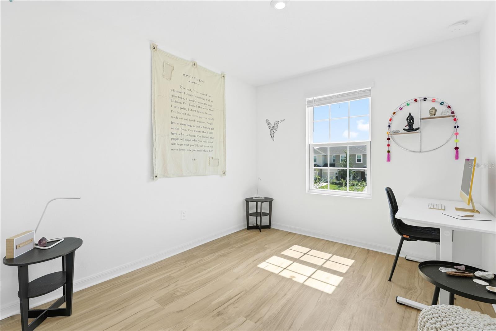 8605 LUNAR SKYE ST