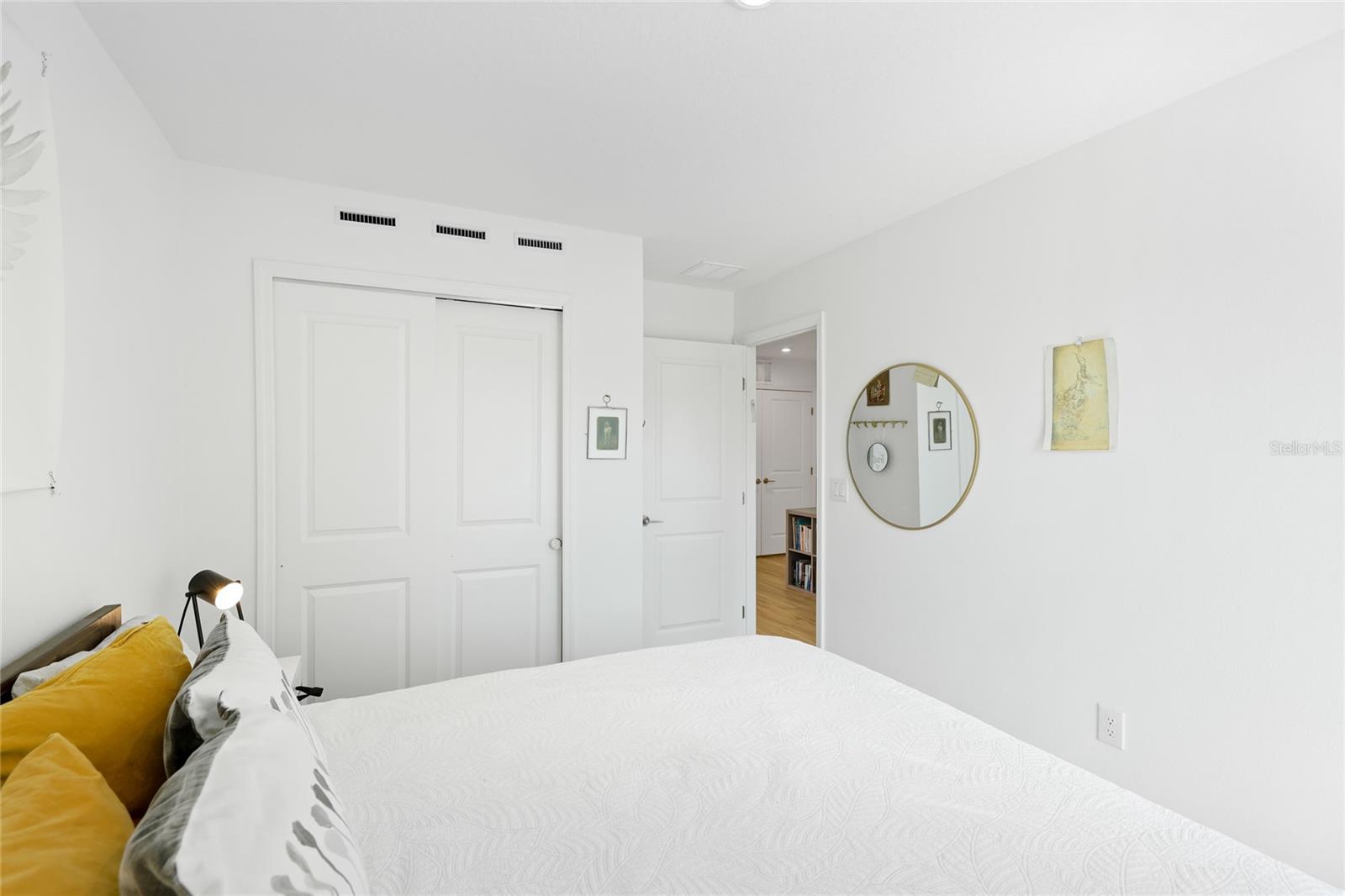 8605 LUNAR SKYE ST
