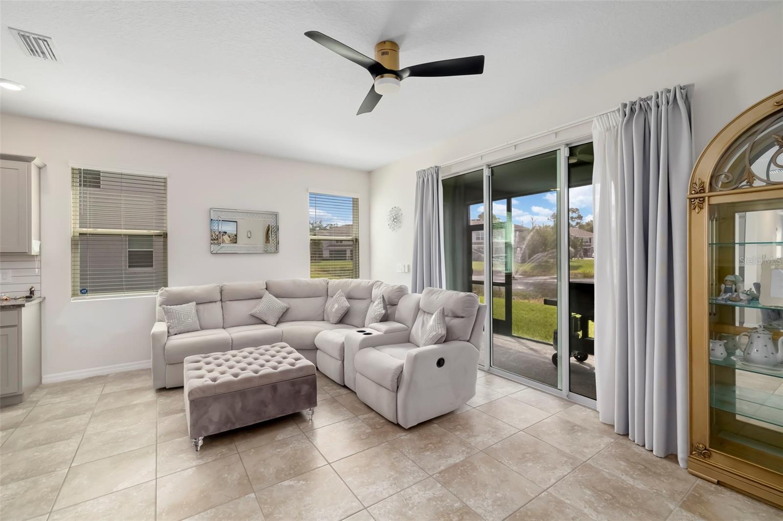 6593 SERENITY FALLS LN