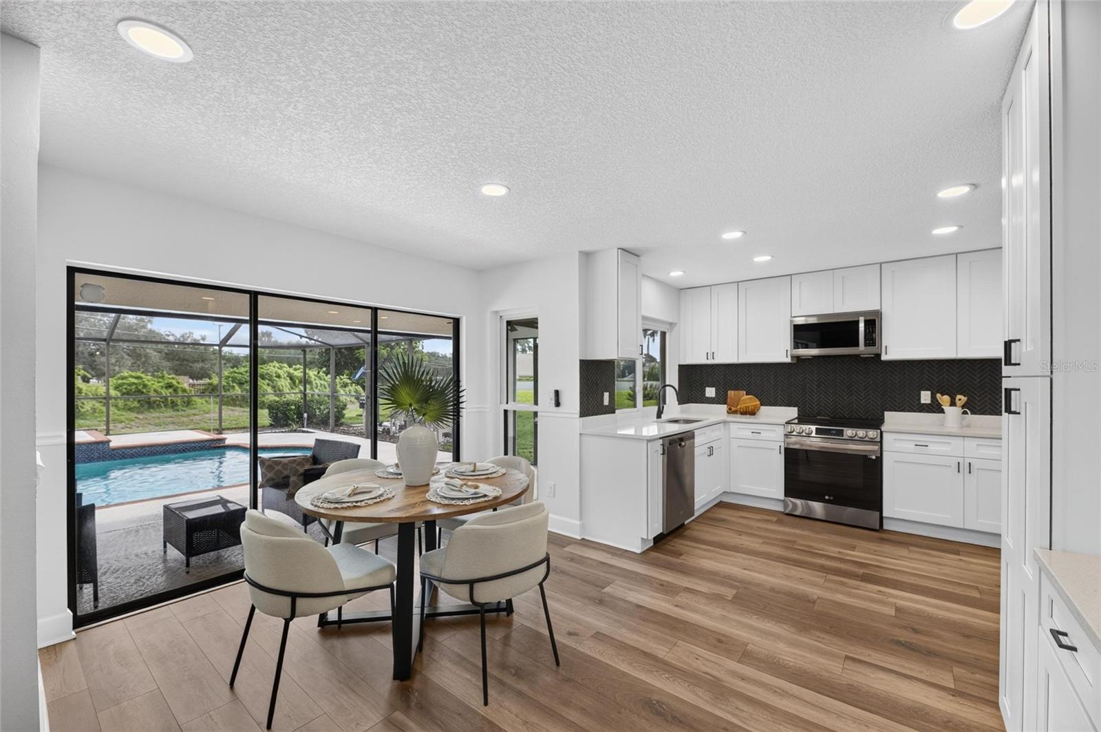 104 BARRINGTON DR